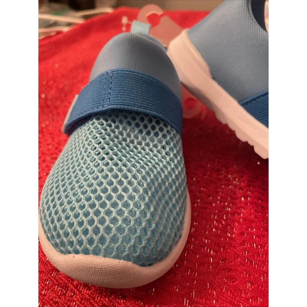Toddler Austen Slip-On Water Shoes Blue - Cat & Jack - Size 8